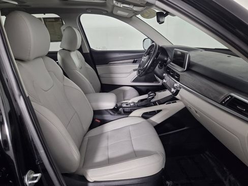 Used 2022 Kia Telluride EX w/ EX Premium Package FWD image 32