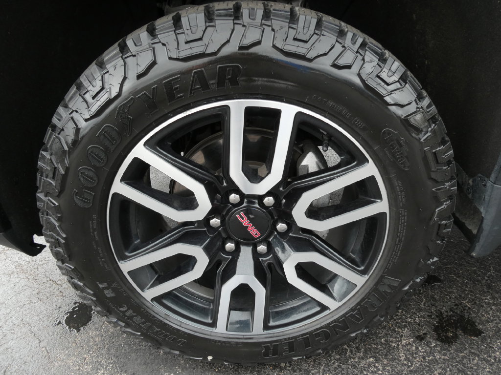 Certified 2022 GMC Sierra 1500 AT4 AWD/4WD image 11