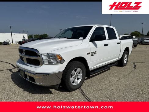 Used 2023 RAM 1500 Classic SLT AWD/4WD image 1