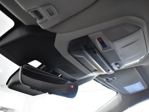 Used 2024 Subaru Ascent Premium w/ Convenience Package image 35