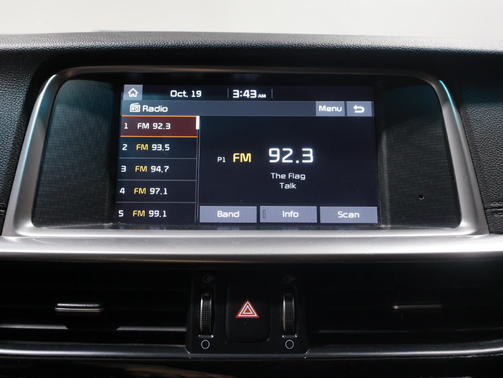 Used 2020 Kia Optima LX FWD image 23