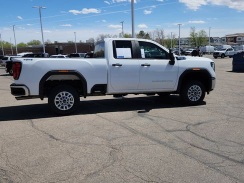 Used 2025 GMC Sierra 2500 Pro w/ Convenience Package AWD/4WD image 16
