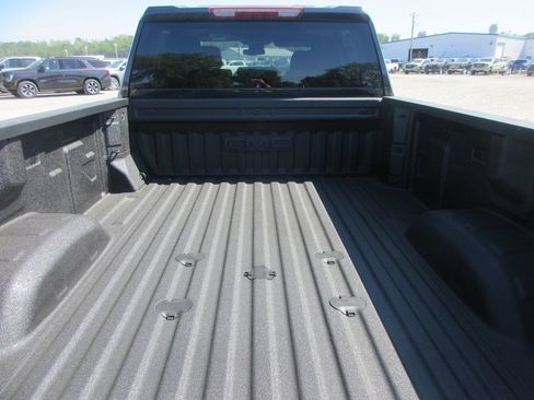 New 2026 GMC Sierra 3500 SLE w/ SLE Value Package AWD/4WD image 7