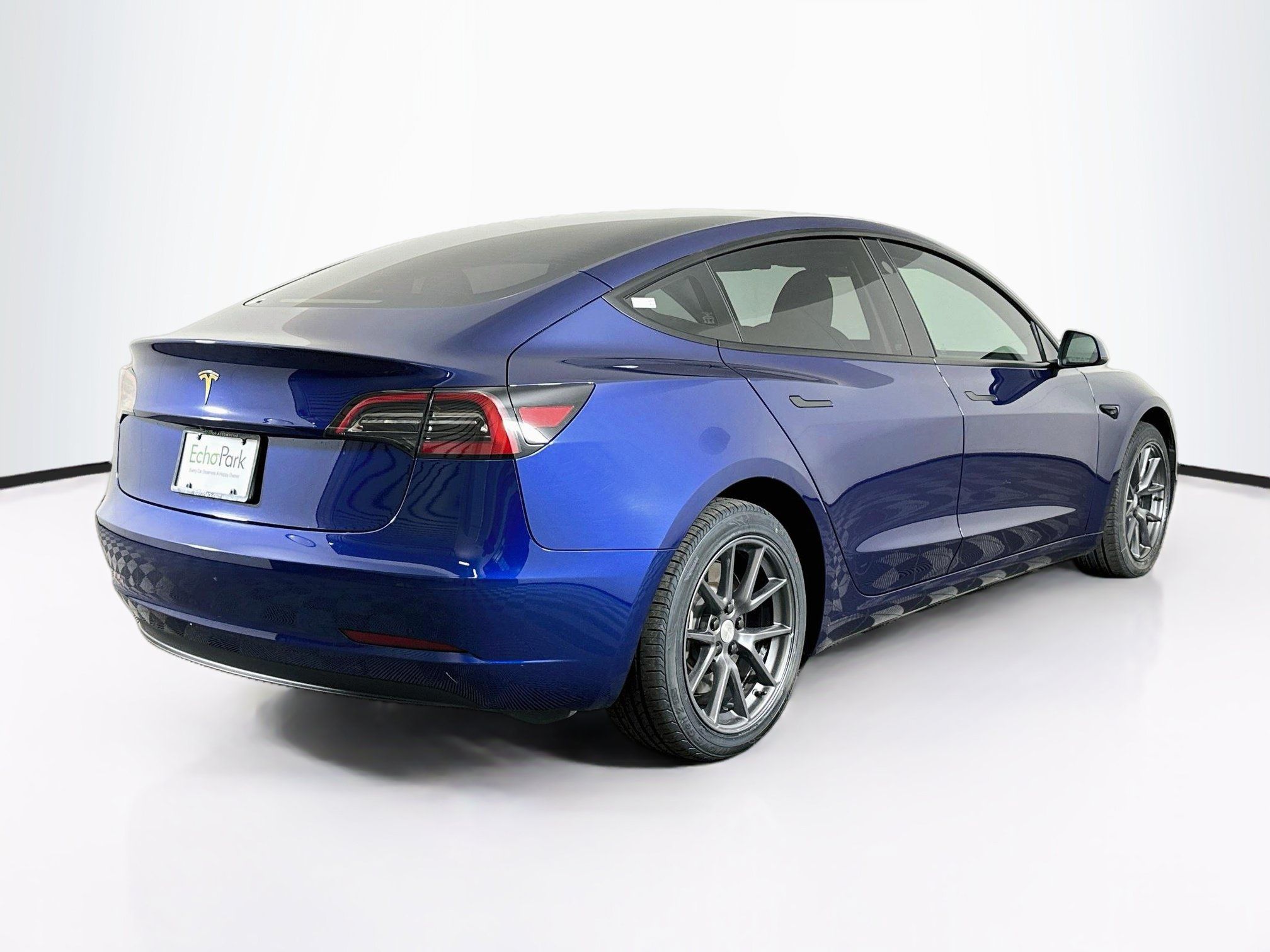 Used 2023 Tesla Model 3 Standard Range RWD image 9