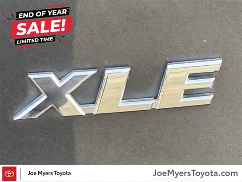 Used 2015 Toyota RAV4 XLE image 8