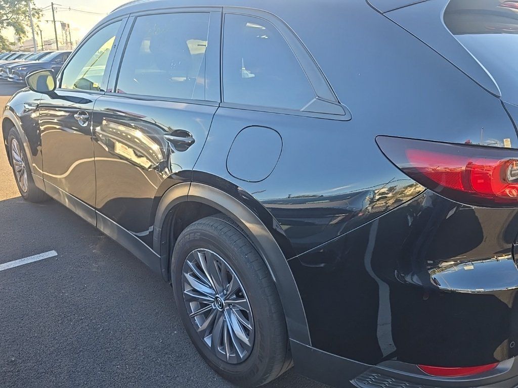 Used 2025 MAZDA CX-90 3.3 Turbo w/ Preferred Package AWD/4WD image 4