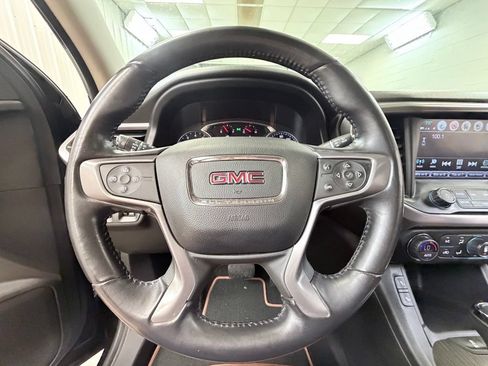 Used 2019 GMC Acadia SLT AWD/4WD image 44