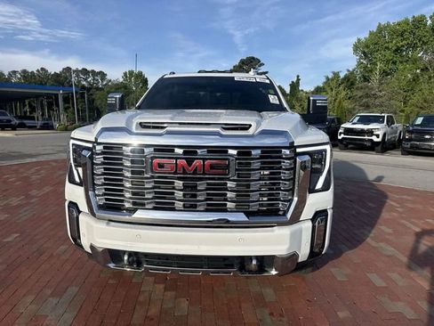 Used 2024 GMC Sierra 3500 Denali w/ Denali Reserve Package AWD/4WD image 25