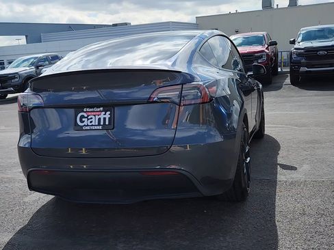 Used 2021 Tesla Model Y Performance image 3
