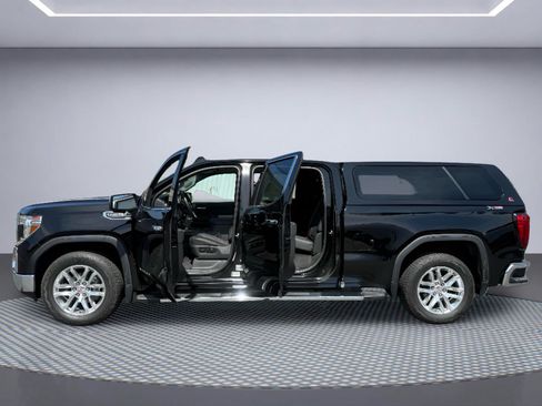 Used 2021 GMC Sierra 1500 SLT w/ SLT Premium Plus Package AWD/4WD image 15