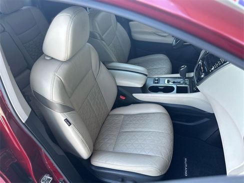 Used 2021 Nissan Murano Platinum w/ Cargo Package image 28