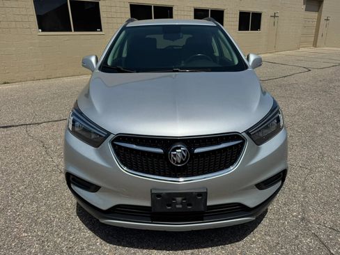 Used 2019 Buick Encore Preferred FWD image 2