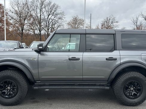 Used 2024 Ford Bronco Wildtrak image 7