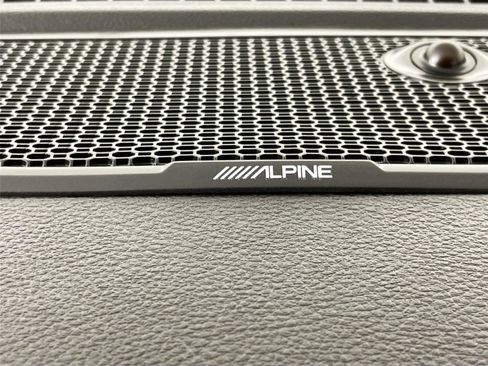 Used 2024 RAM 1500 Laramie image 20