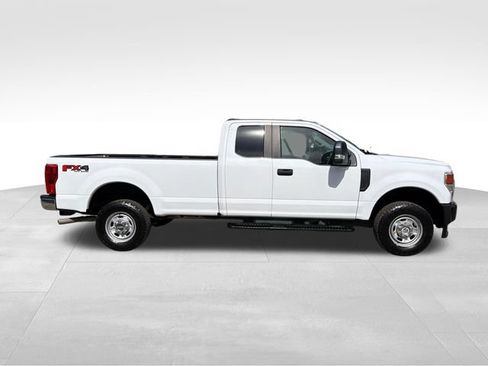 Used 2022 Ford F350 XL w/ Power Equipment Group AWD/4WD image 2