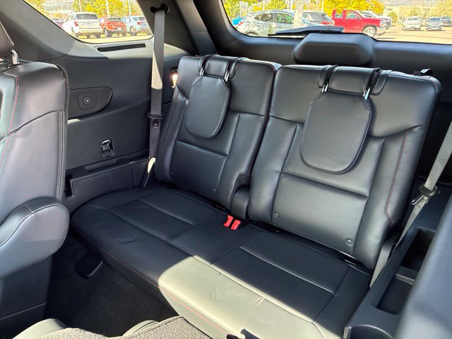 Used 2026 Ford Explorer ST w/ Sun And Sound Package AWD/4WD image 19