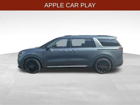 Used 2022 Kia Carnival SX Prestige FWD image 4