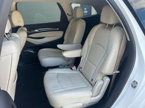 Used 2023 Buick Enclave Essence w/ Experience Buick Package FWD image 17
