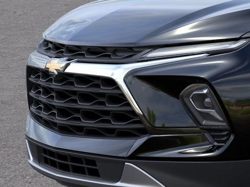 New 2026 Chevrolet Blazer LT w/ Convenience Package FWD image 13