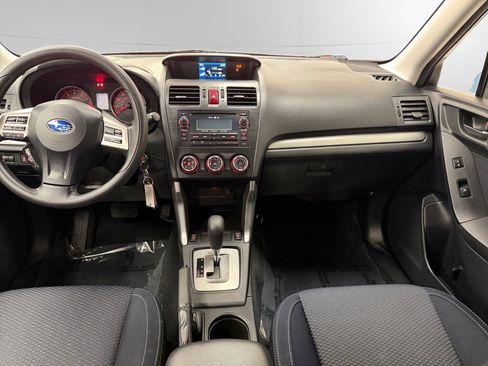 Used 2015 Subaru Forester 2.5i Premium w/ All-Weather Package AWD/4WD image 11