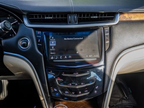 Used 2018 Cadillac XTS Luxury AWD/4WD image 20