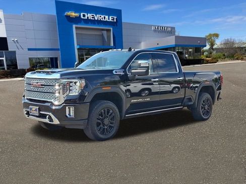 Used 2022 GMC Sierra 2500 Denali w/ Denali Black Diamond Edition AWD/4WD image 34