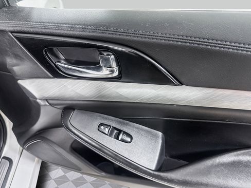 Used 2017 Nissan Maxima 3.5 S image 31