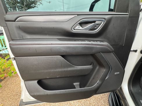 Used 2022 Chevrolet Tahoe RST w/ Luxury Package image 31