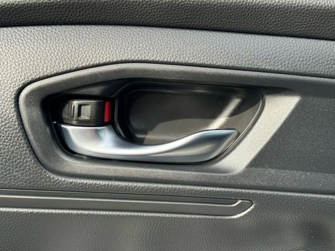 Used 2023 Honda Accord LX image 20