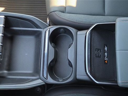 New 2026 GMC Terrain AT4 w/ LPO, Floor Liner Package image 33