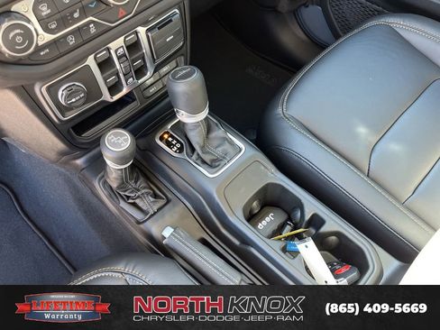 New 2026 Jeep Gladiator Sport AWD/4WD image 11