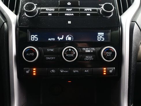 Used 2019 Subaru Ascent Limited w/ Popular Package #3 image 23