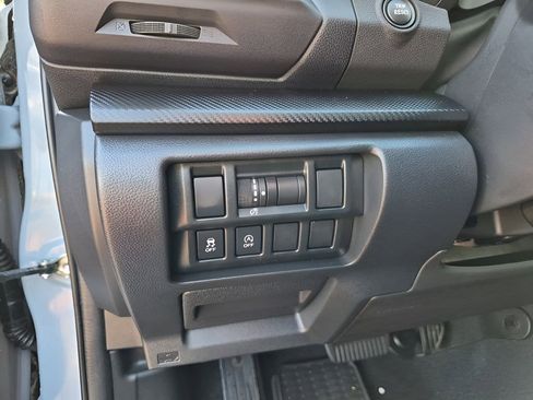 Used 2022 Subaru Crosstrek 2.0i Premium w/ Popular Package #4 image 31