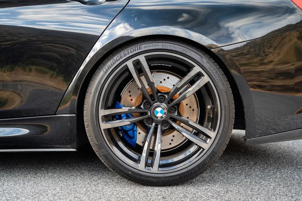 Used 2016 BMW M3 RWD image 38