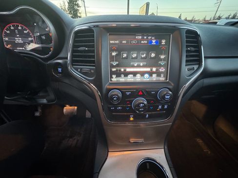 Used 2014 Jeep Grand Cherokee Altitude image 27