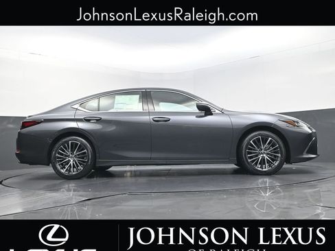 New 2025 Lexus ES 350 350 image 21