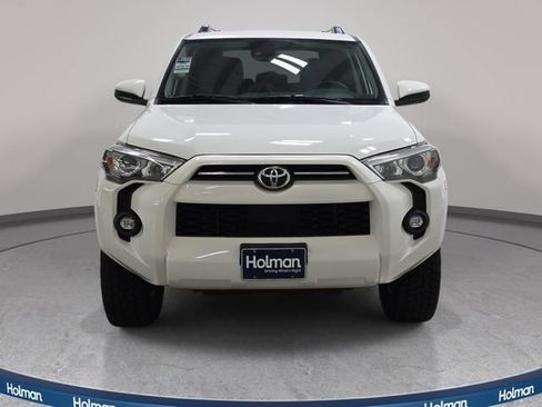 Used 2021 Toyota 4Runner SR5 AWD/4WD image 3