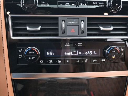 Used 2024 INFINITI QX80 Sensory w/ Cargo Package image 22