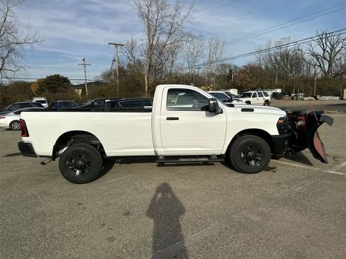 Used 2026 RAM 2500 Tradesman image 9