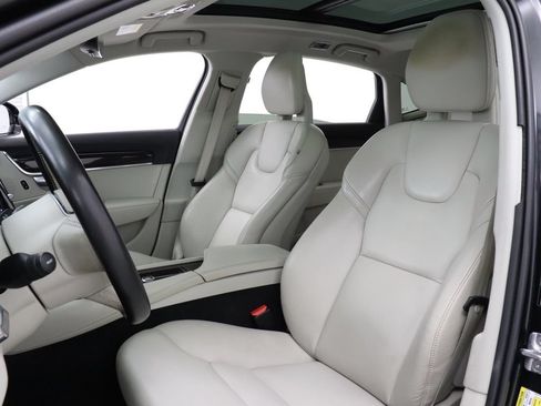 Used 2018 Volvo S90 T5 Momentum w/ Convenience Package AWD/4WD image 11