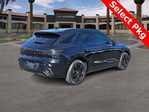 Used 2022 Genesis GV70 2.5T w/ Select Package image 8