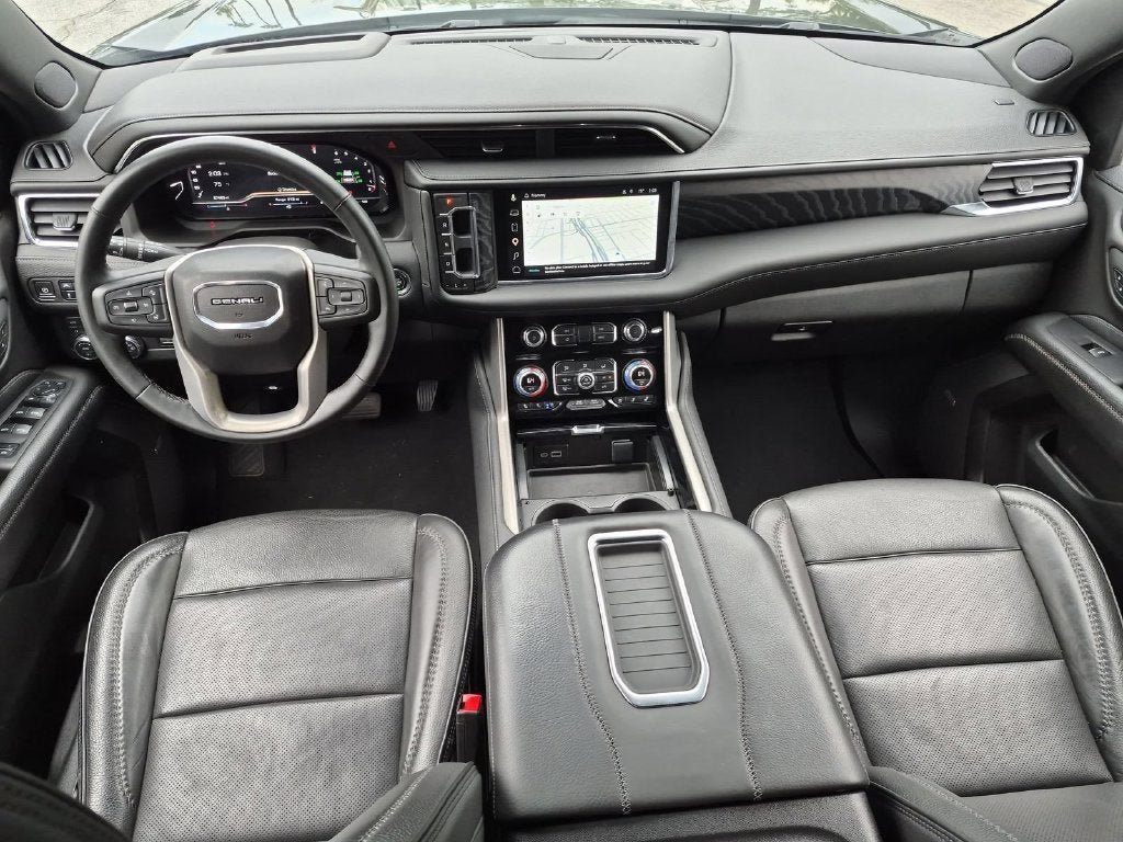 Used 2023 GMC Yukon XL Denali w/ Max Trailering Package AWD/4WD image 25