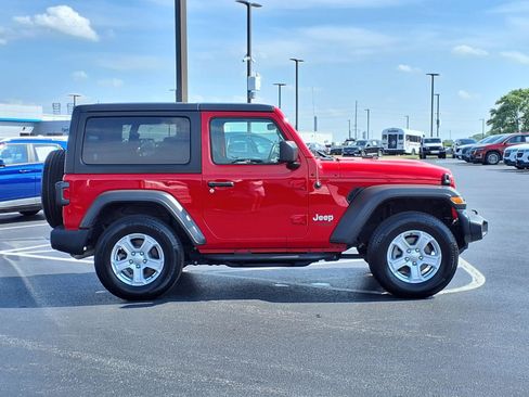 Used 2019 Jeep Wrangler Sport AWD/4WD image 29