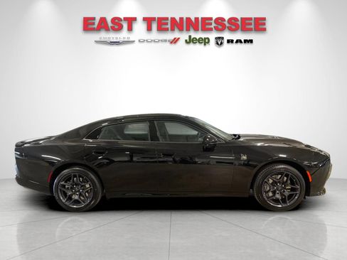 New 2027 Dodge Charger Scat Pack w/ Blacktop Package AWD/4WD image 2