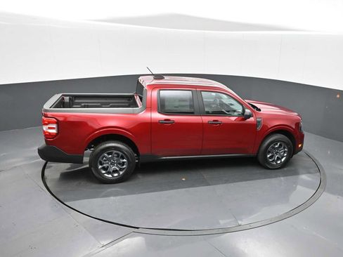 New 2025 Ford Maverick XLT w/ Equipment Group 301A image 17