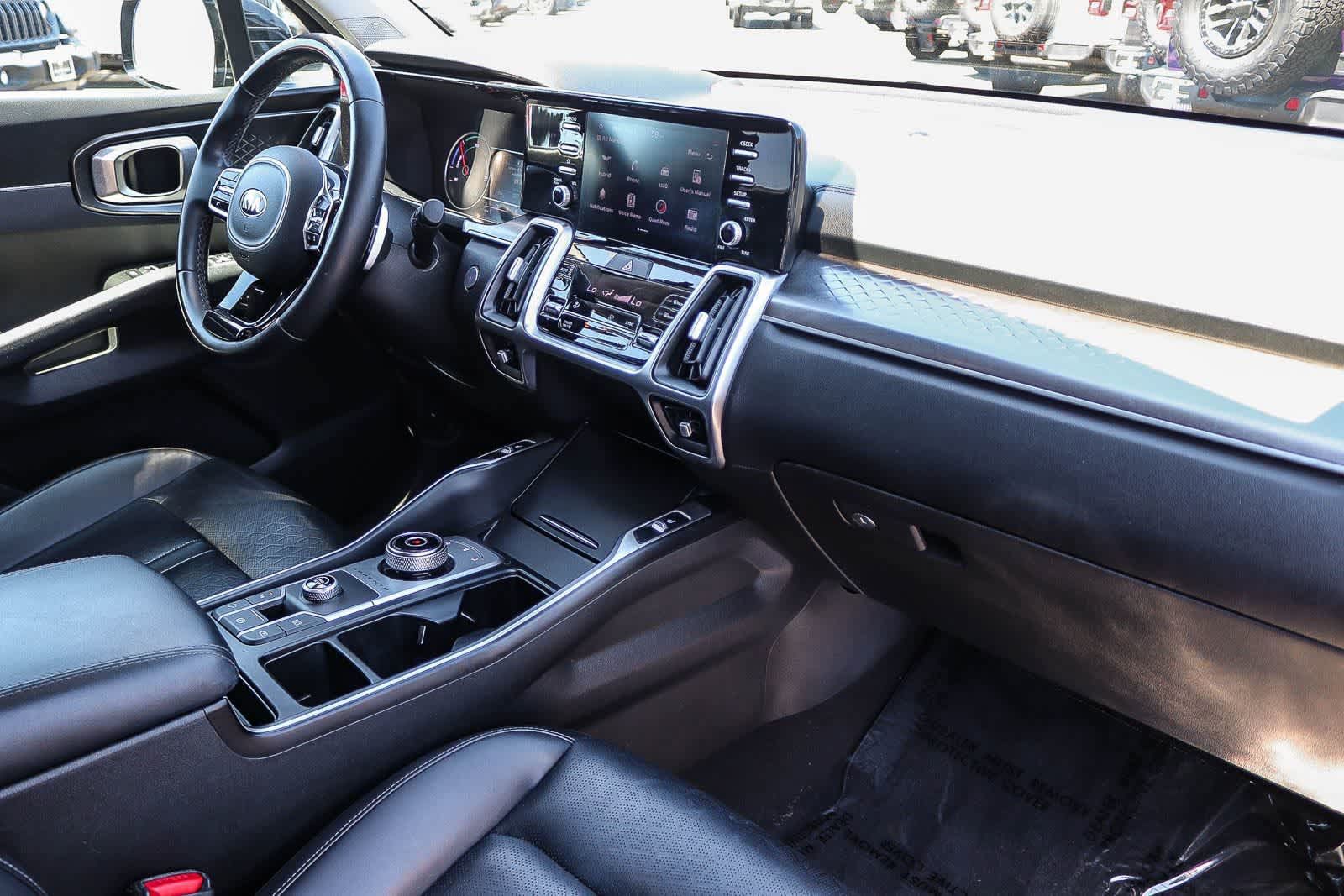 Used 2021 Kia Sorento EX FWD image 15