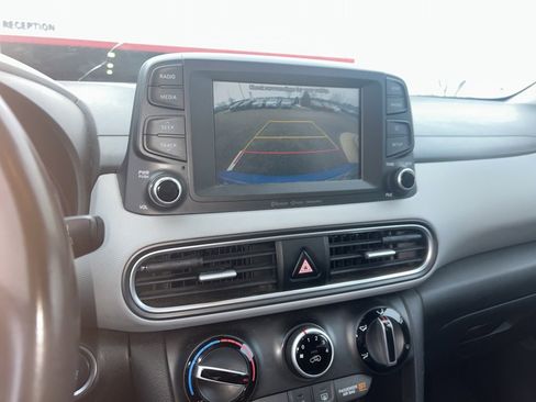 Used 2020 Hyundai Kona SEL image 6