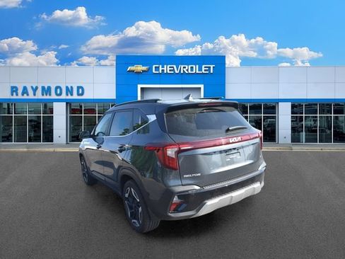 Used 2025 Kia Seltos SX w/ SX Sunroof Package AWD/4WD image 5
