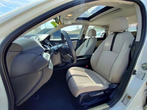 Used 2017 Honda Civic EX image 15