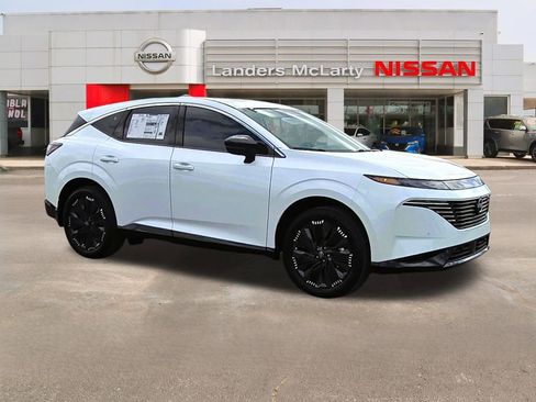 New 2026 Nissan Murano Platinum w/ Cargo Package AWD/4WD image 1